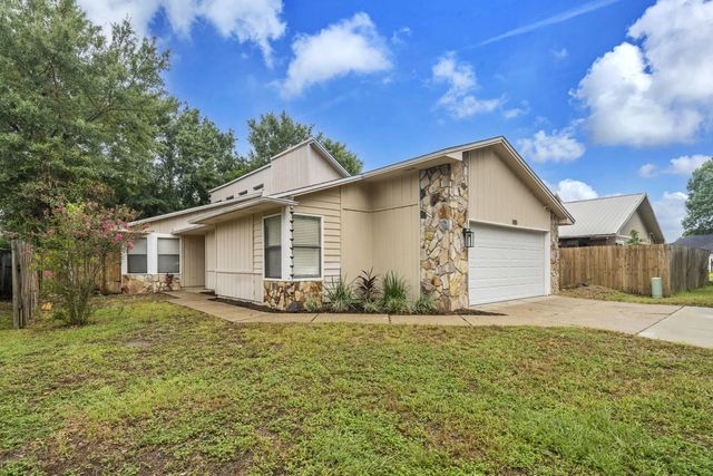 Photo of Listing #982577