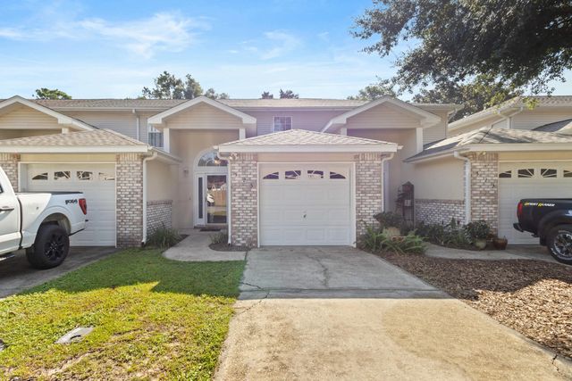 Photo of Listing #983986
