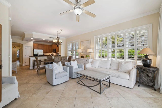 2421 W County Highway 30a D101, Santa Rosa Beach.