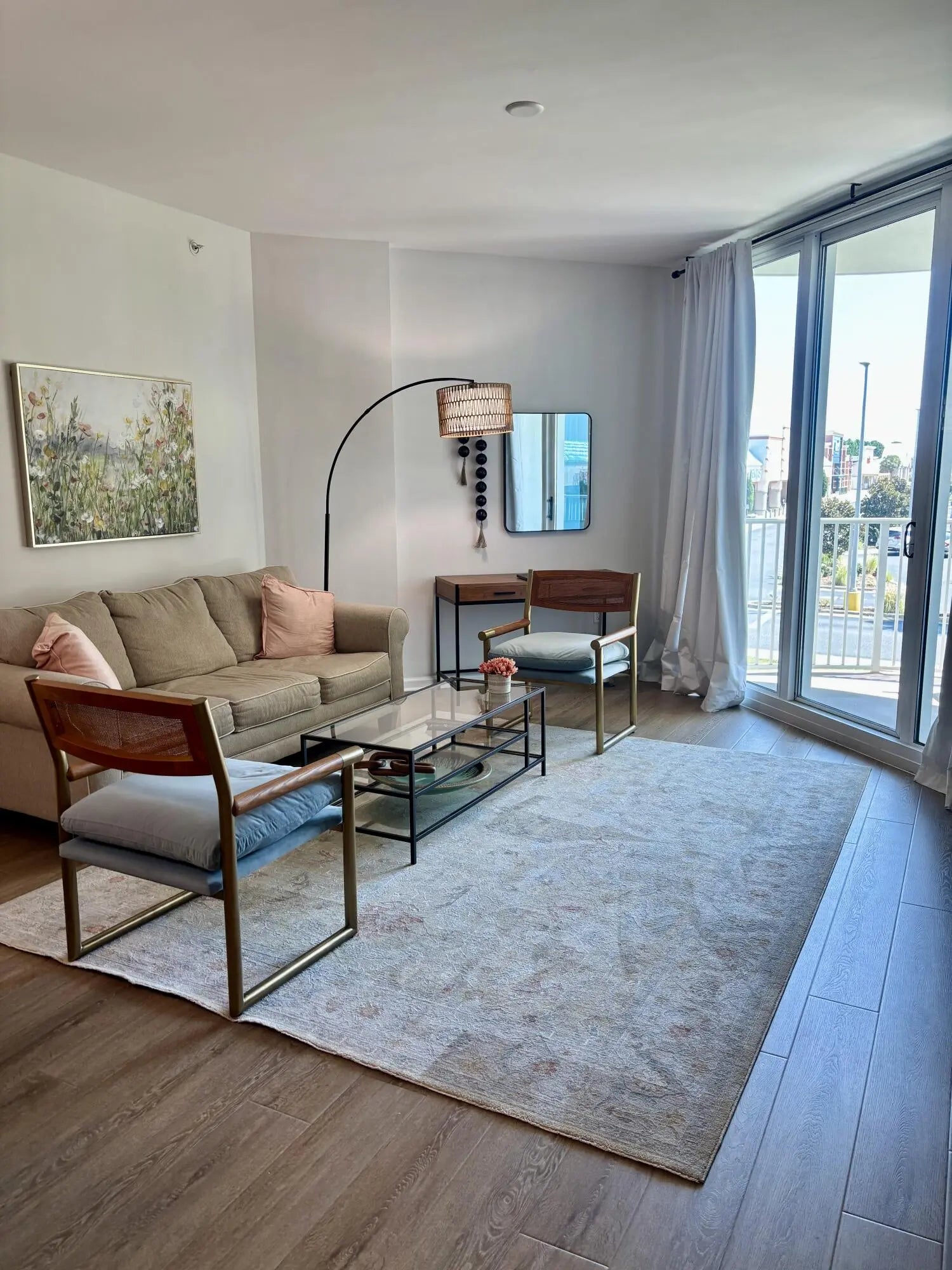 Photo of Listing #987248