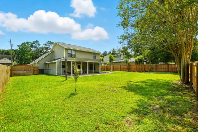 Photo of Listing #982916