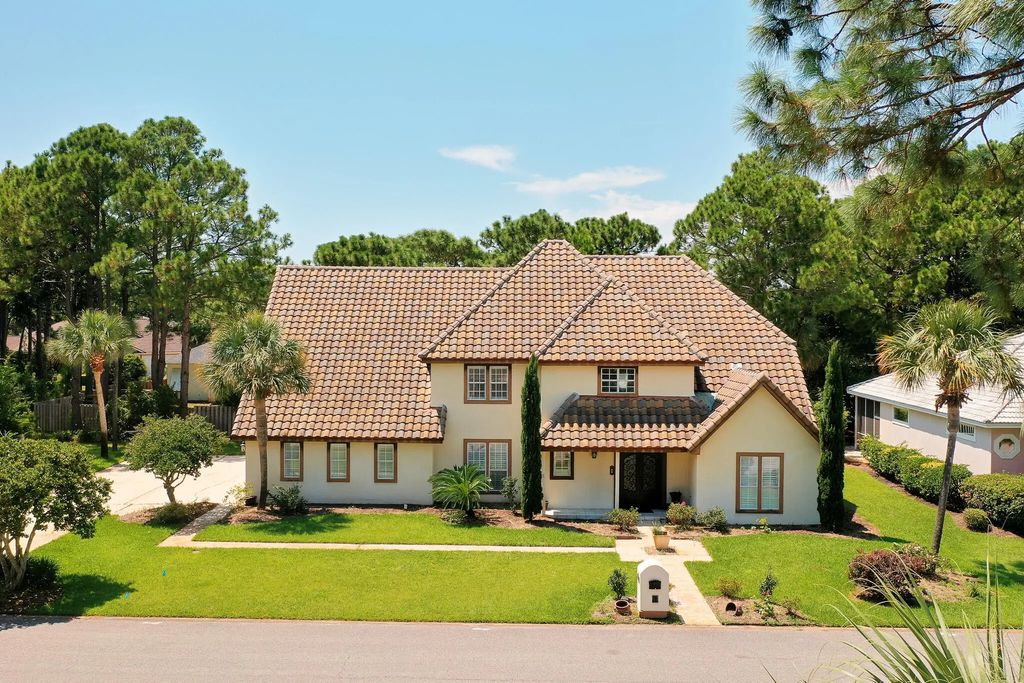877 Emerald Bay Drive, Destin