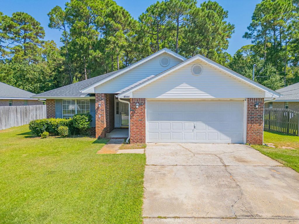 8544 Wilburn Cove, Navarre