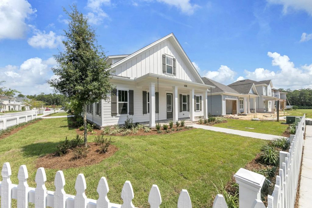 418 Marsh Deer Run, Niceville