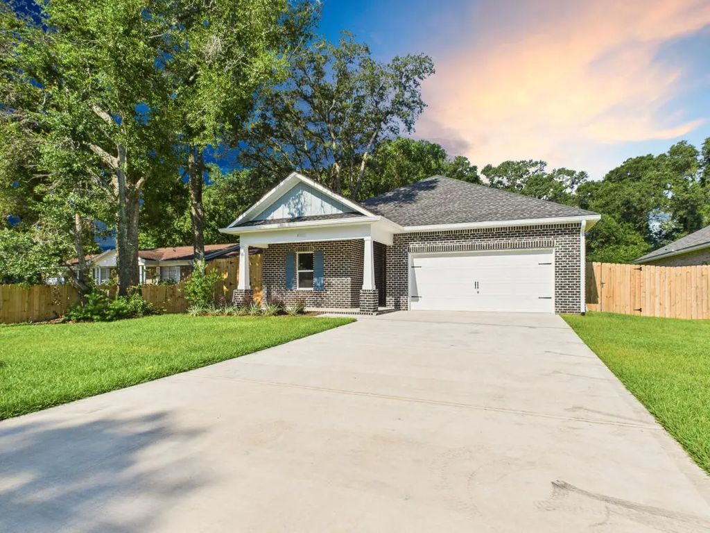 1470 Cypress Street, Niceville
