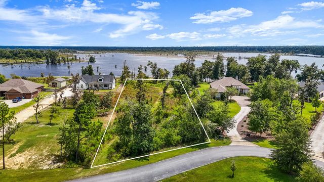 Photo of Listing #983627