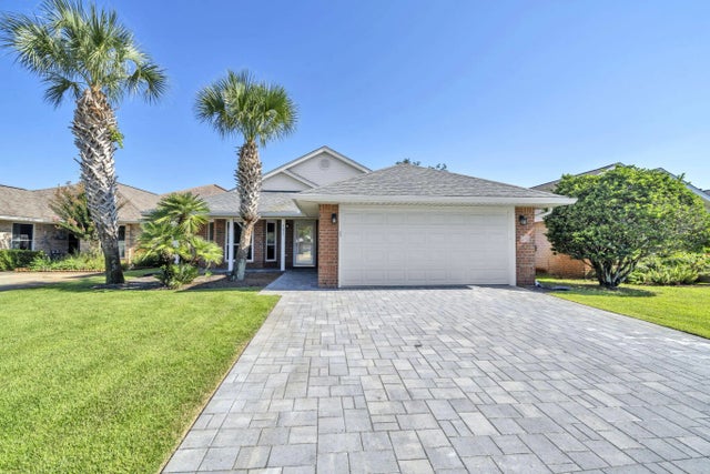 4621 Windstarr Drive, Destin
