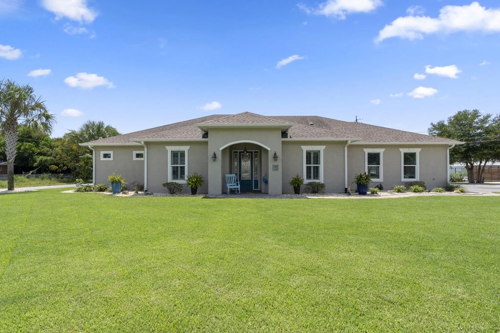 310 Chelsea Drive, Panama City Beach