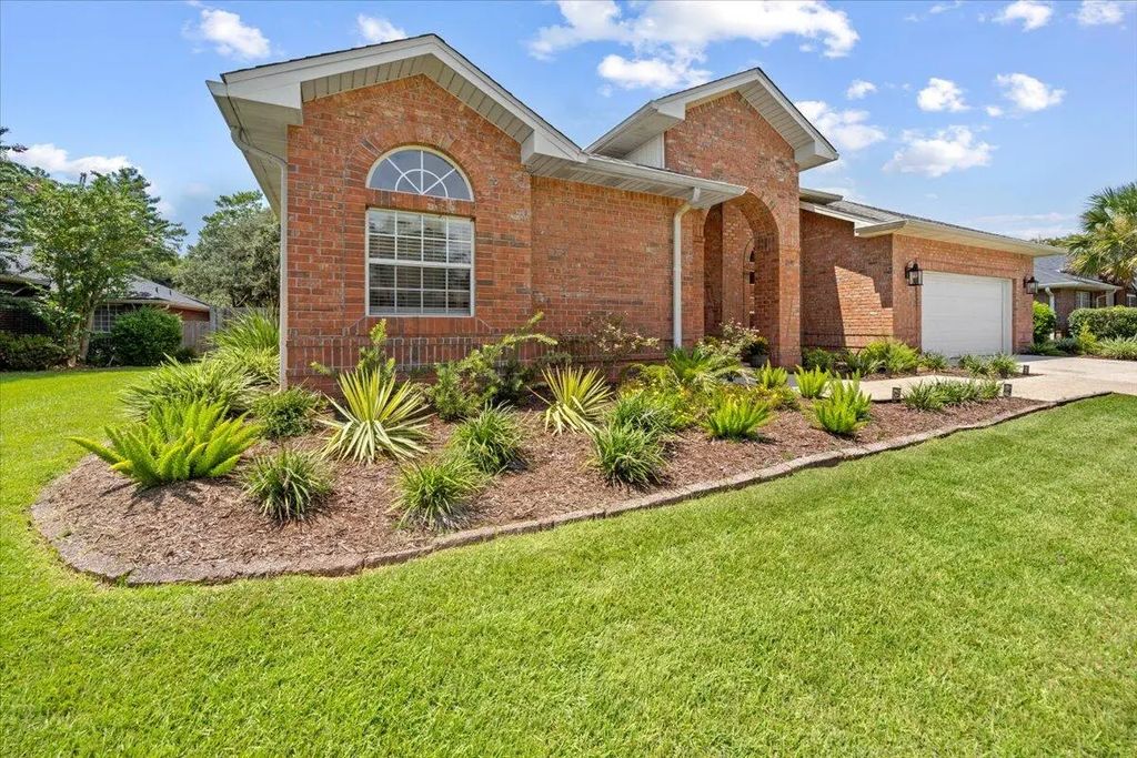 2691 Stormy Circle, Navarre