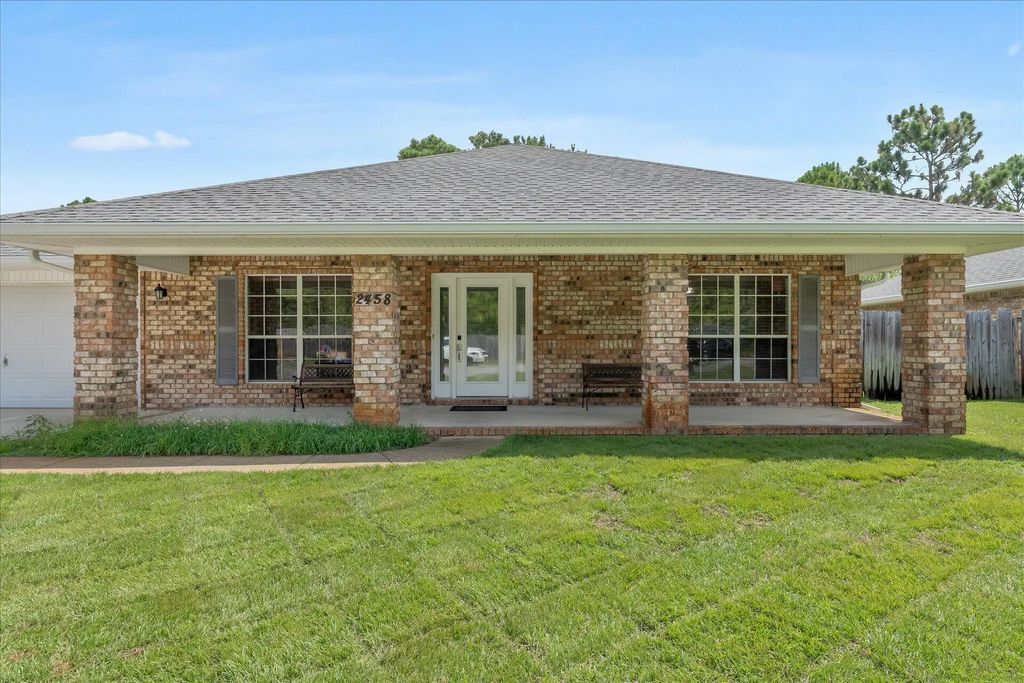 2458 Abaco Drive, Navarre