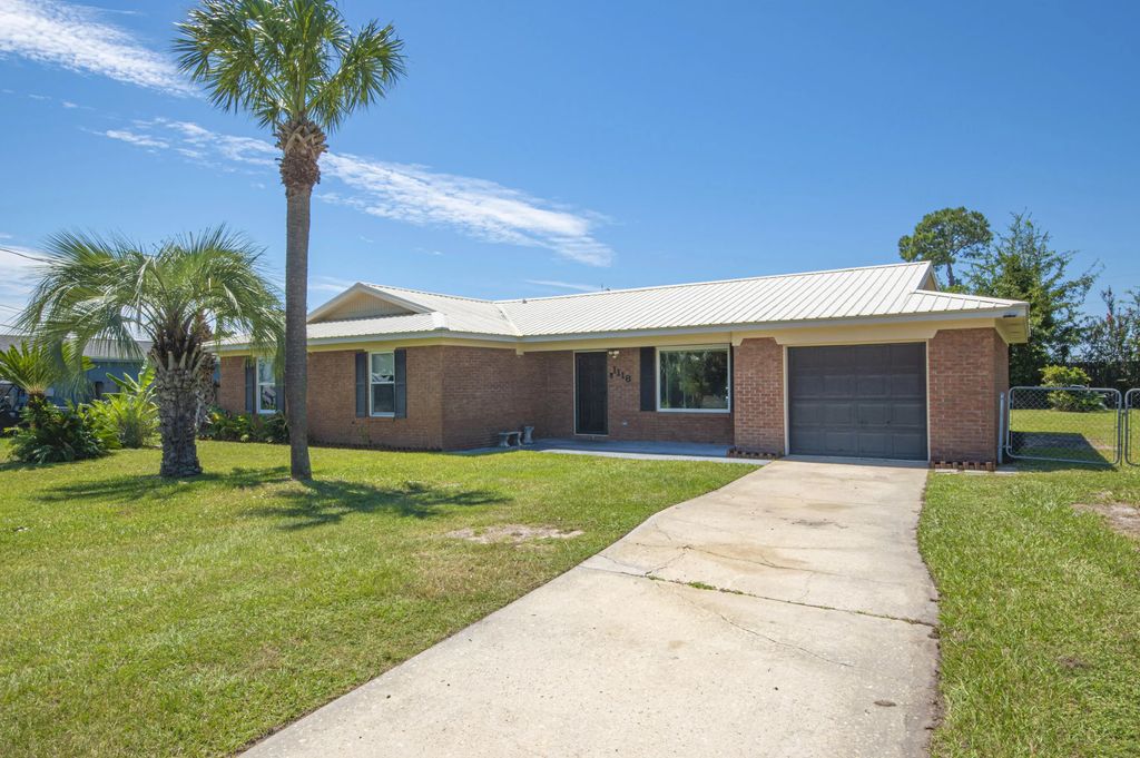 1118 S Comet Avenue, Panama City