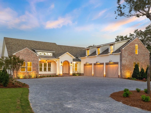 Photo of Listing #985734