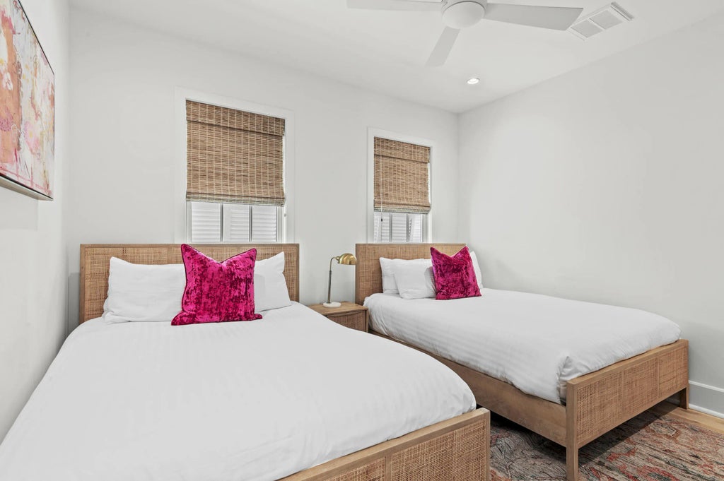 23 of 40 - 50 Sea Garden Street, Alys Beach, FL