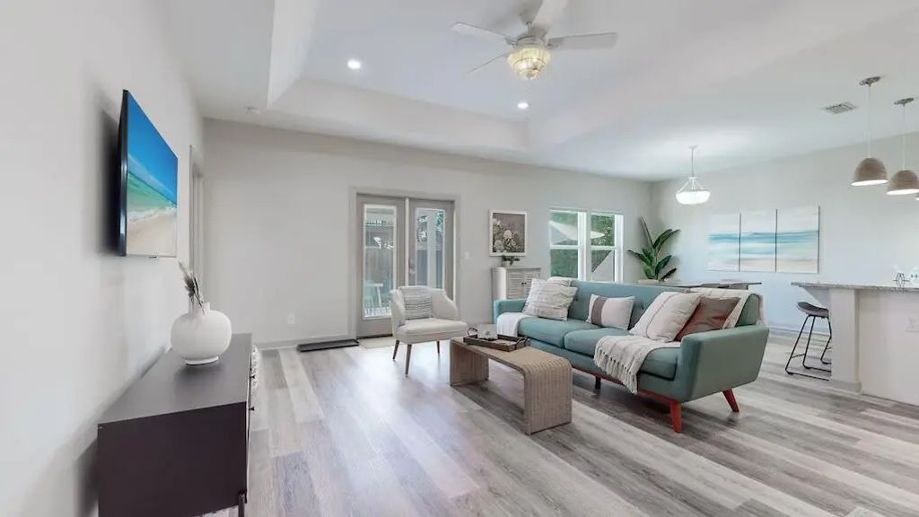 21403 Hilltop Avenue, Panama City Beach