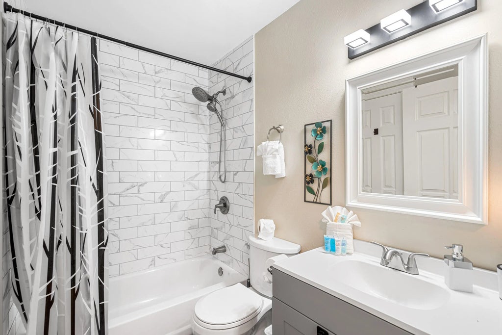 13 of 29 - 200 Sandestin Lane 1403, Miramar Beach, FL