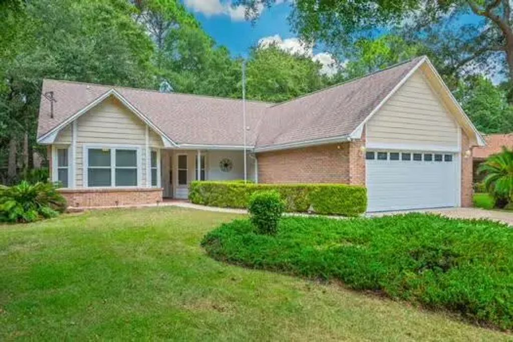 1860 Bayshore Drive, Niceville