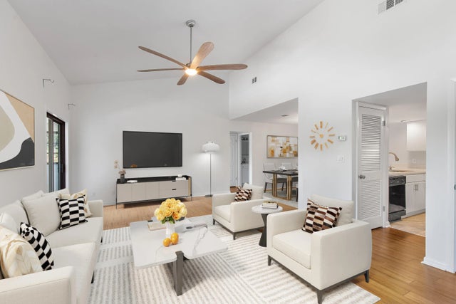 3850 Indian Trail 205, Destin