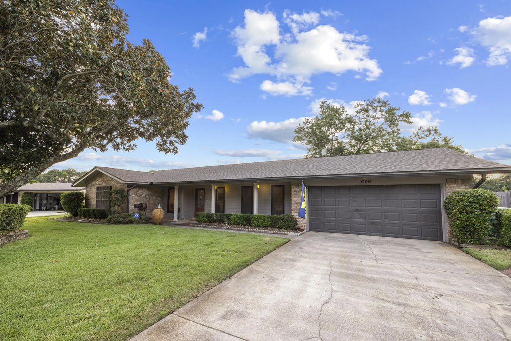 649 Overbrook Drive, Fort Walton Beach