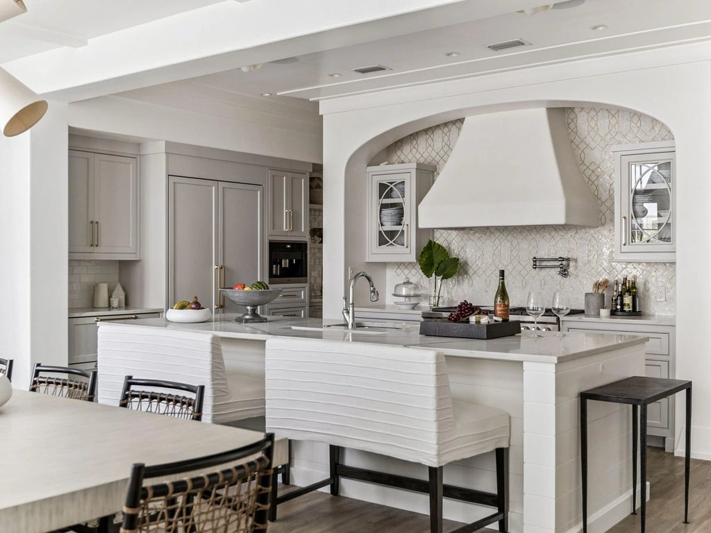 5 of 44 - 13 La Garza Ct, Alys Beach, FL