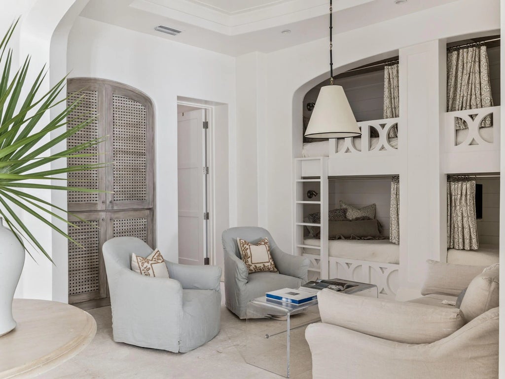 6 of 44 - 13 La Garza Ct, Alys Beach, FL