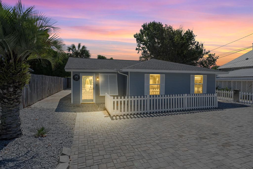 505 Anemone Street, Panama City Beach