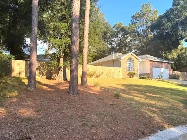 Photo of Listing #985590