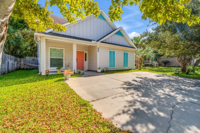 Photo of Listing #985397