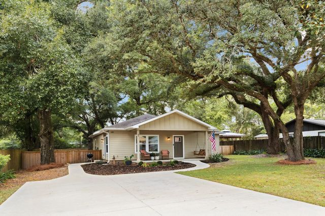 Photo of Listing #986101