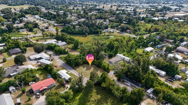 Photo of Listing #985502