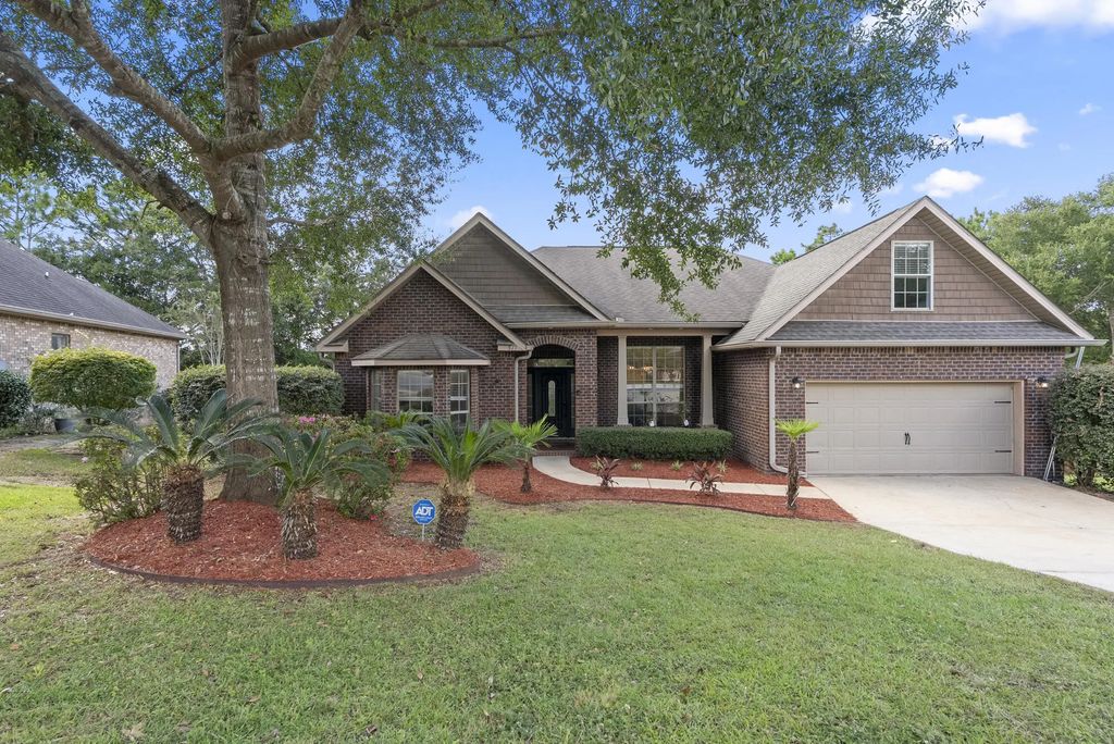 517 Pheasant Trail, Crestview