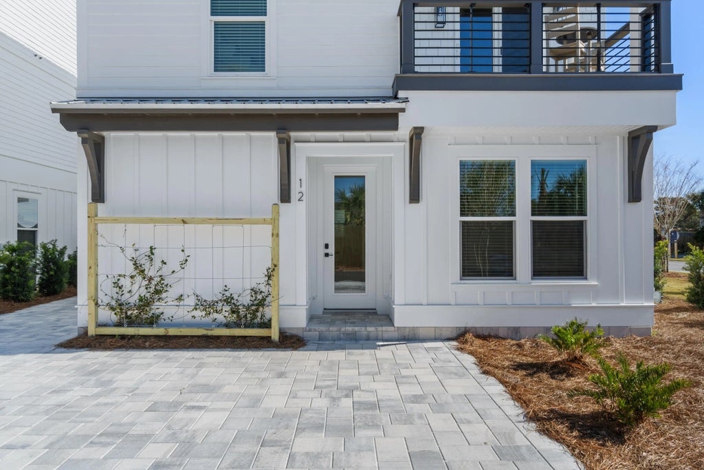 11 of 93 - 12 N Payne Street, Miramar Beach, FL