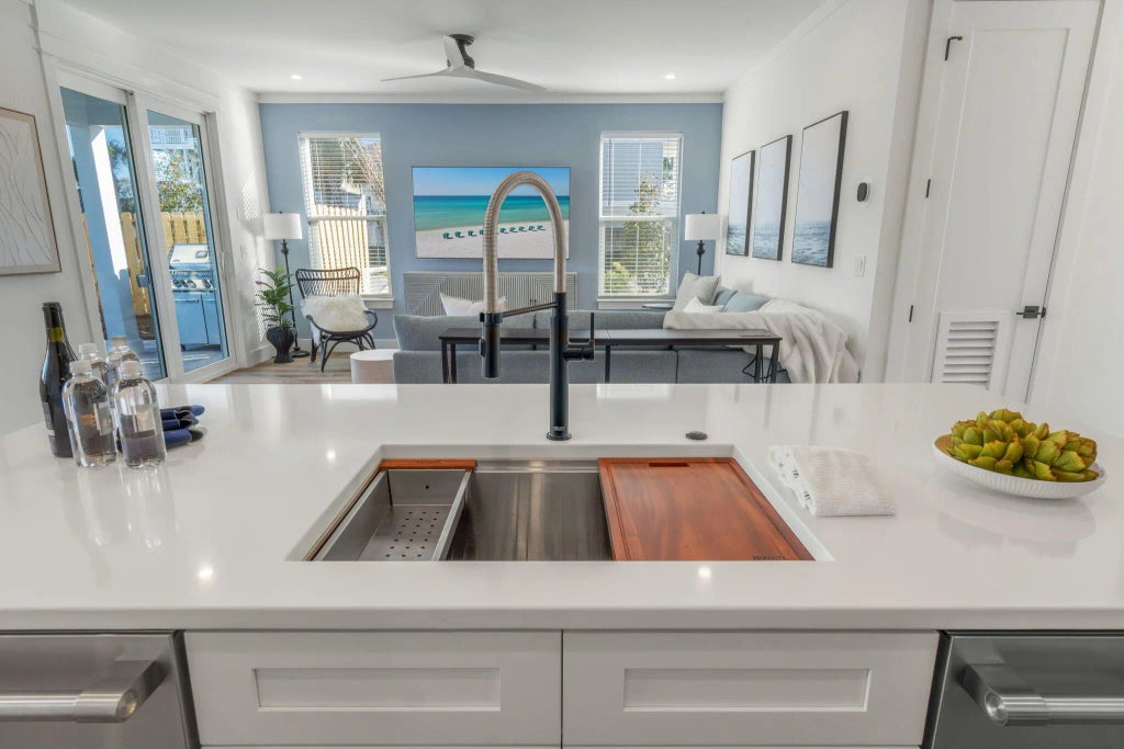 25 of 93 - 12 N Payne Street, Miramar Beach, FL