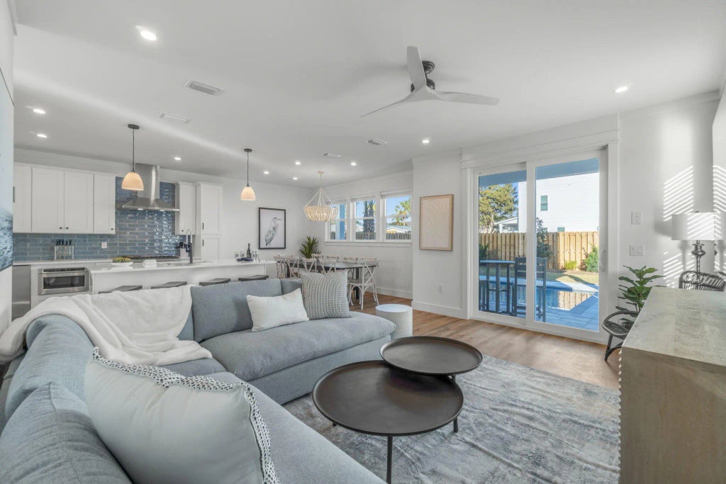 32 of 93 - 12 N Payne Street, Miramar Beach, FL