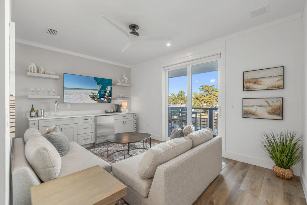 41 of 93 - 12 N Payne Street, Miramar Beach, FL