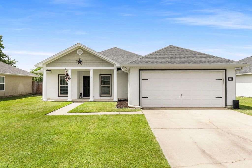 606 Timbers Crossing, Lynn Haven