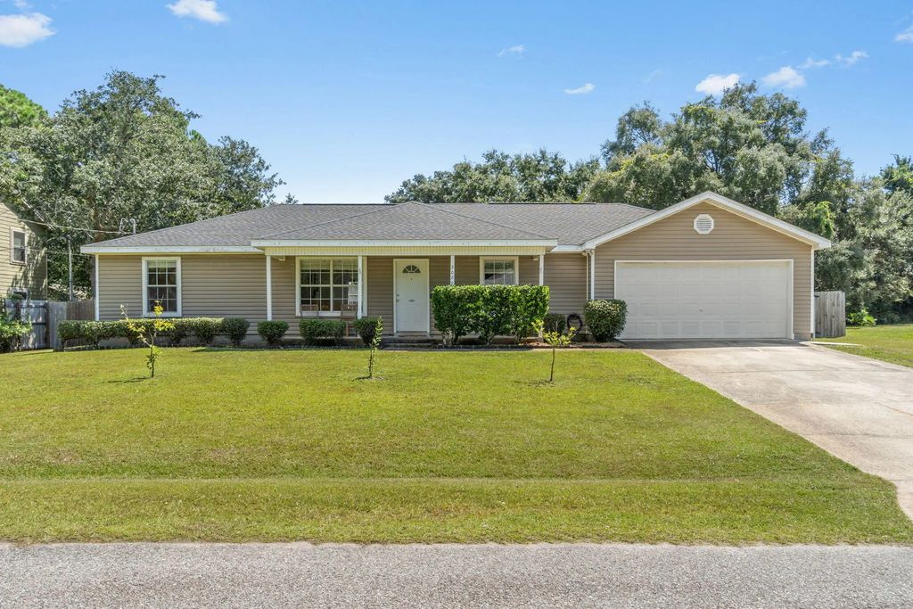 2080 Las Vegas Trail, Navarre
