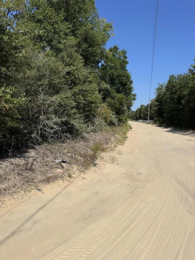 Photo of Listing #985591