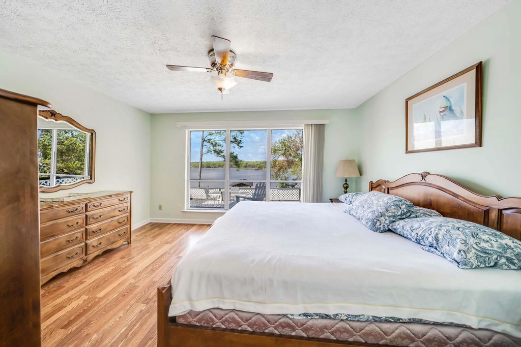 27 of 42 - 21926 Lakeview Drive, Panama City Beach, FL