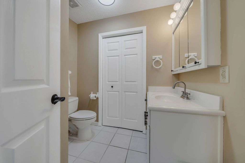 37 of 42 - 21926 Lakeview Drive, Panama City Beach, FL