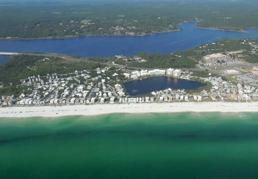 45 of 53 - 116 Carillon Market Street # 701, Panama City Beach, FL