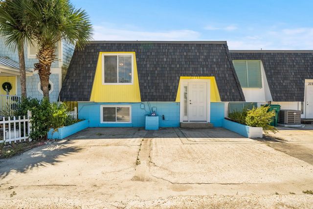 Photo of Listing #985881