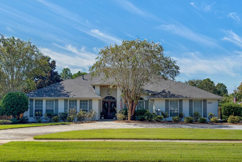 3896 Indian Trail, Destin