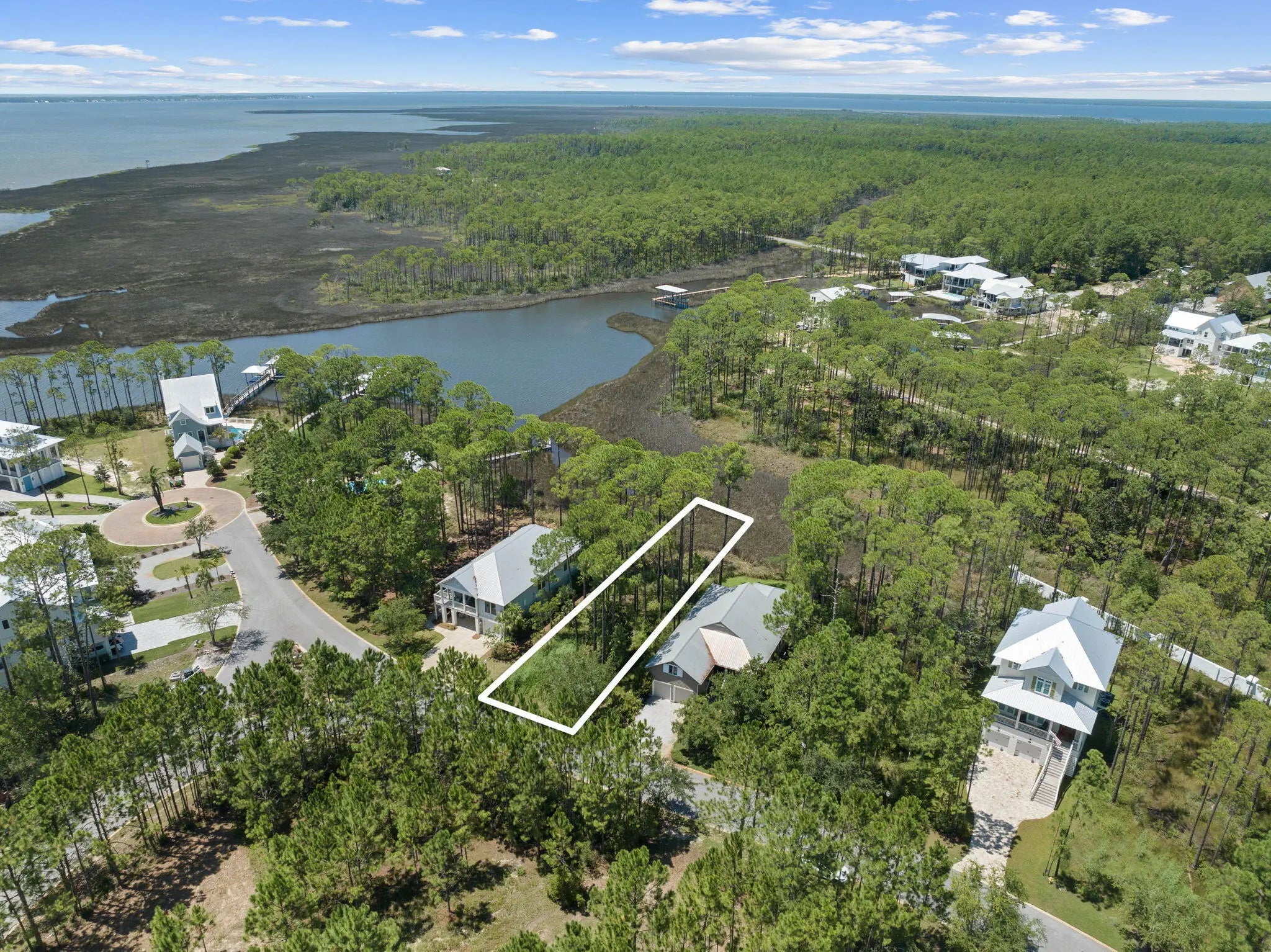 Photo of Listing #985752