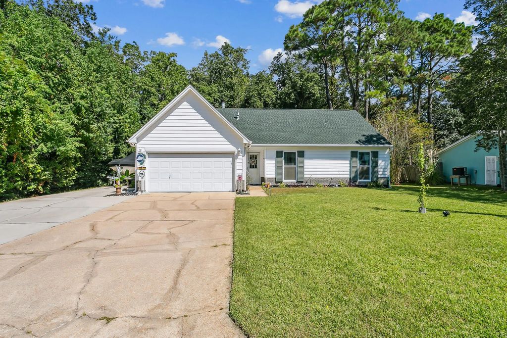 357 Nw Jonquil Avenue, Fort Walton Beach