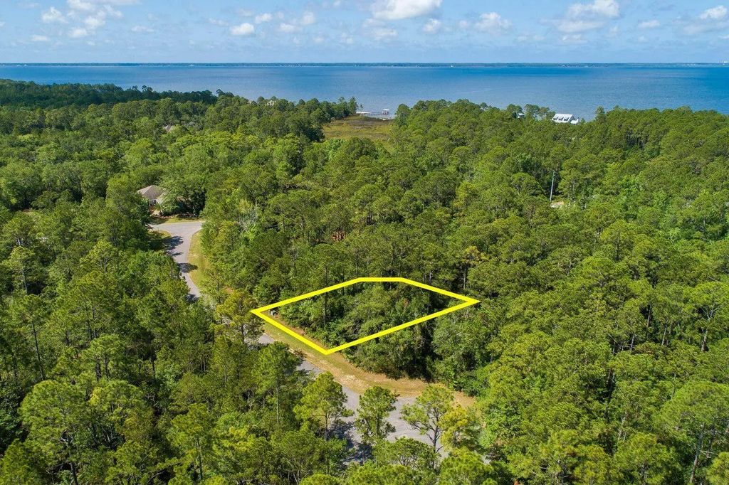 2 of 8 - Lot 114 Oak, Freeport, FL