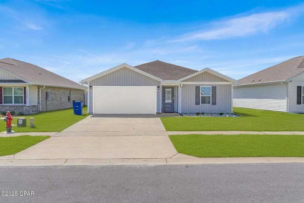 6468 Slabinski Lane, Panama City