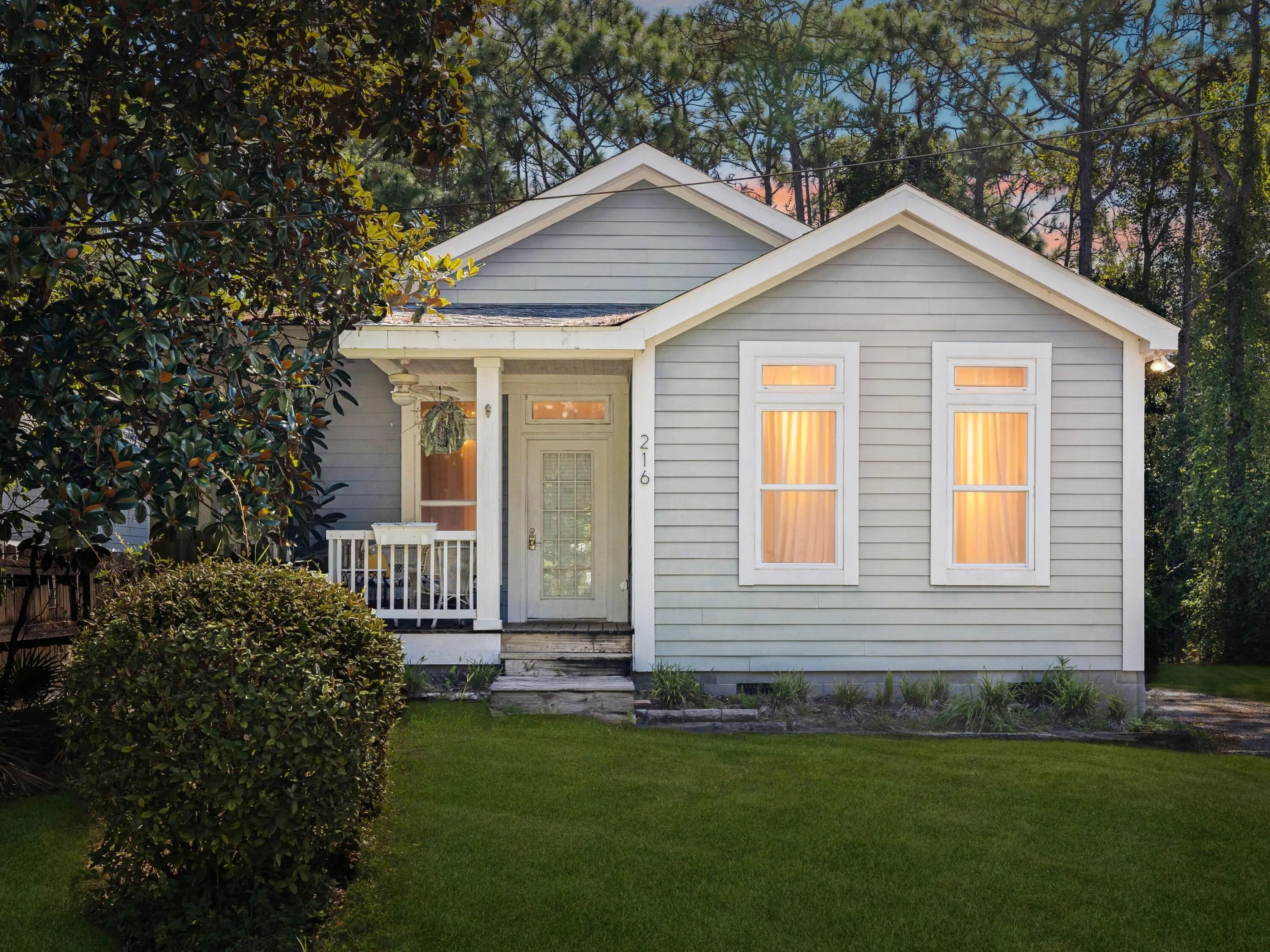 Photo of Listing #995161