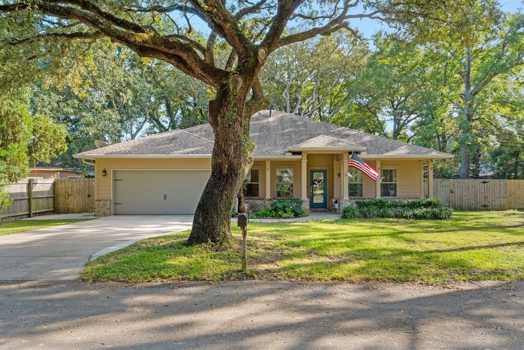 14 Euchee Circle, Fort Walton Beach