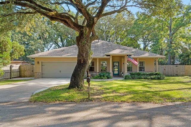 Photo of Listing #985919