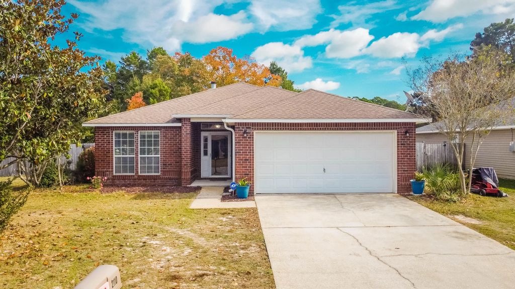 2110 Catline Circle, Navarre
